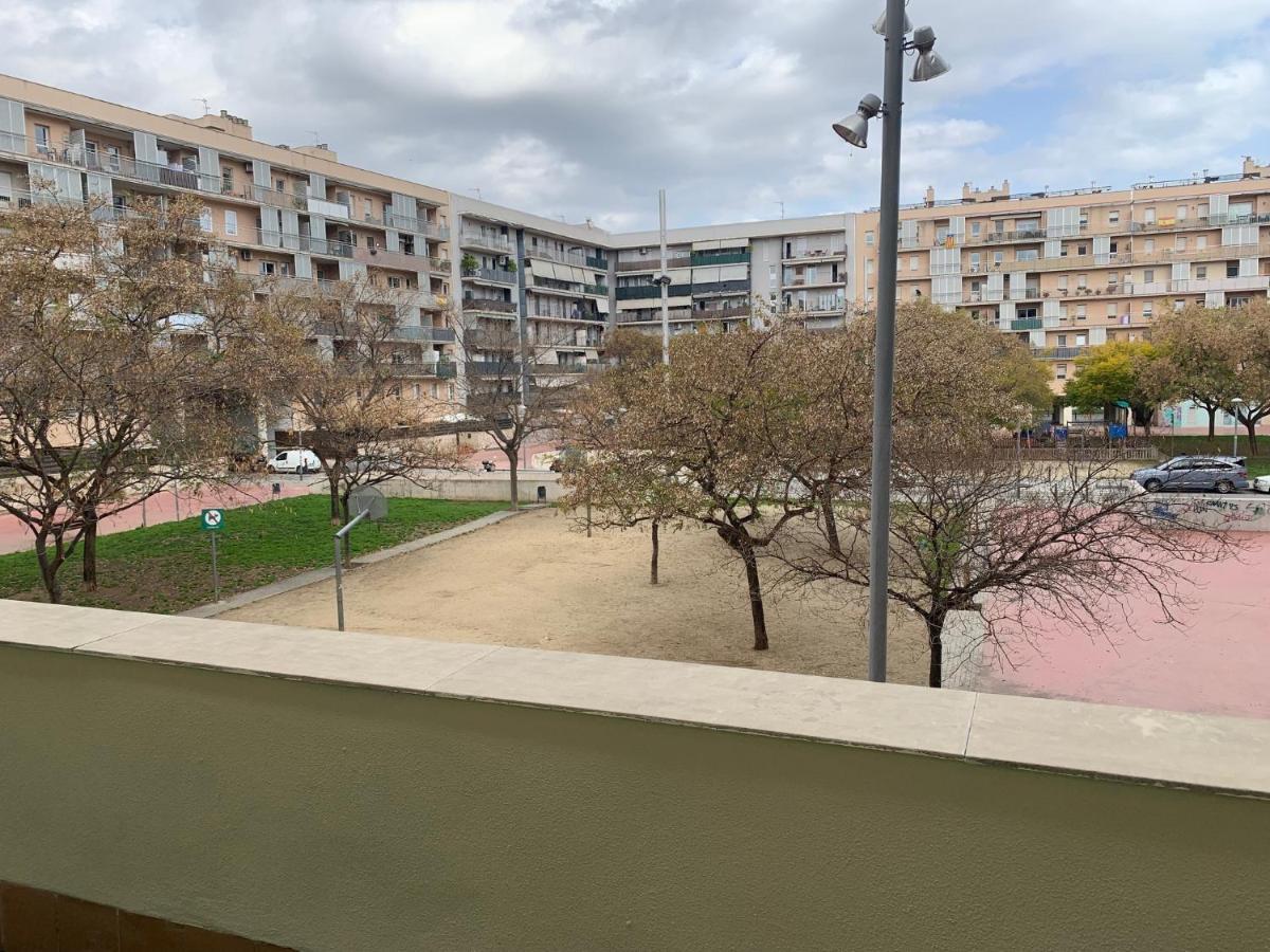 Апартаменты Espectacular Piso Con Fascinante Terraza Near Barcelona Сан-Адриан-де-Бесос Экстерьер фото